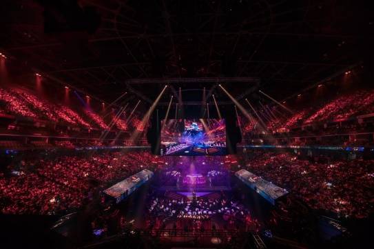 上海：中國的電競福地！完美世界CS與DOTA2閃耀世界東方