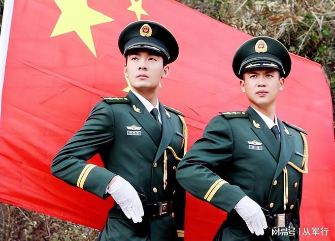 從最近的直招軍官看娃娃還是要好好讀書考個好大學(xué)(圖2)