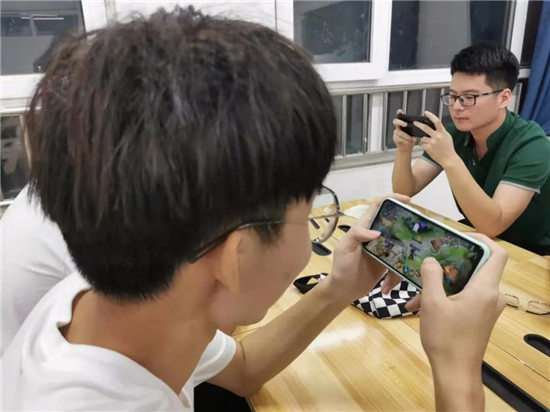 EDG強勢出戰(zhàn)無畏契約曼谷大師賽首日激情四溢！
