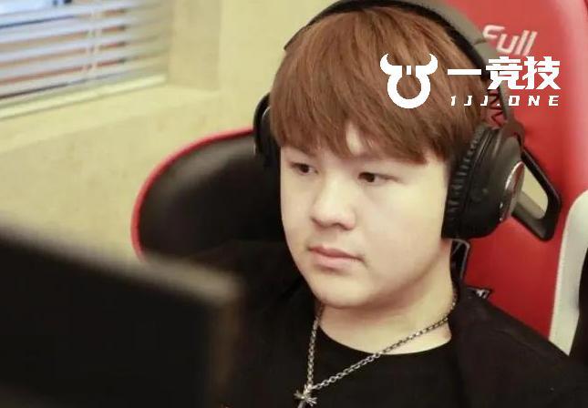 一競(jìng)技LOL：Doinb爆料冠軍上單 Zoom徹底退圈(圖1)