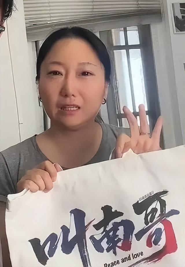 剛剛“蘇超”發(fā)布首條微博！爆火的蘇超足球聯(lián)賽搶票實(shí)測(cè)：7分鐘被搶空(圖4)