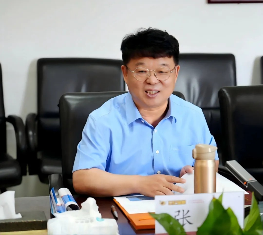 山東省委宣傳部劉洪河巡視員一行蒞臨世紀(jì)金榜指導(dǎo)工作(圖5)